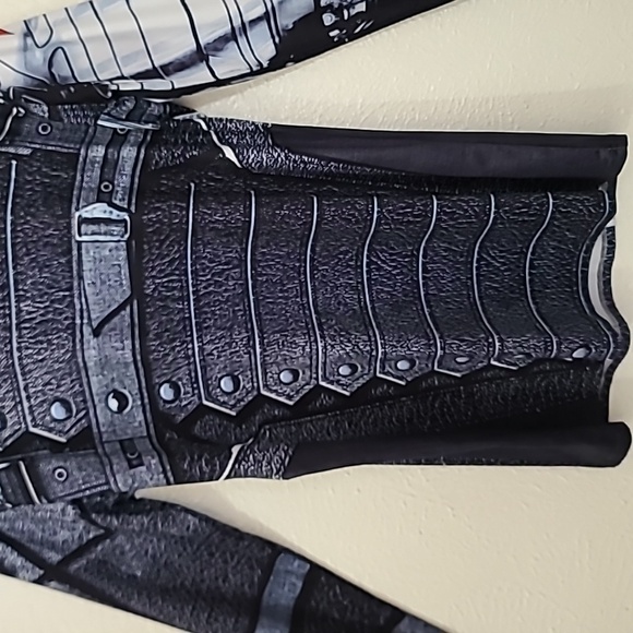 Marvel Winter Soldier Mens Graphic Compression Long Sleeve 3D Print Shirt Sz 2XL - Picture 3 of 15